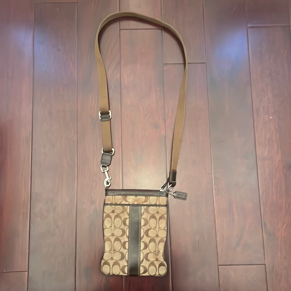 Small coach crossbody